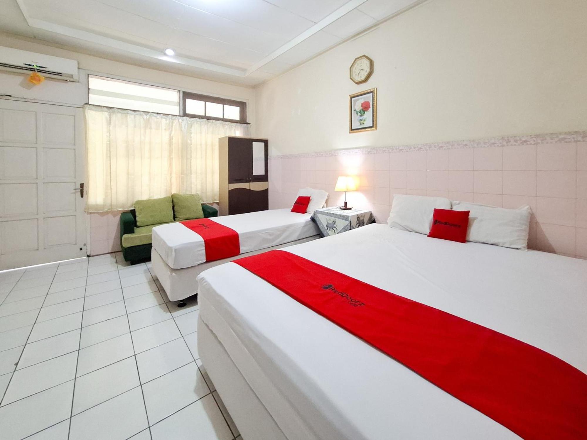 Reddoorz Syariah At Griya Raharja Klaten 外观 照片