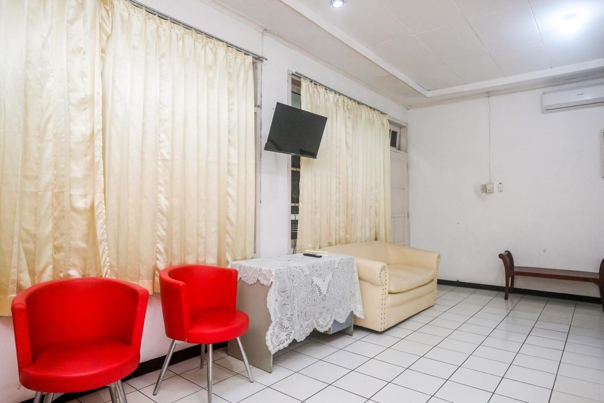 Reddoorz Syariah At Griya Raharja Klaten 外观 照片
