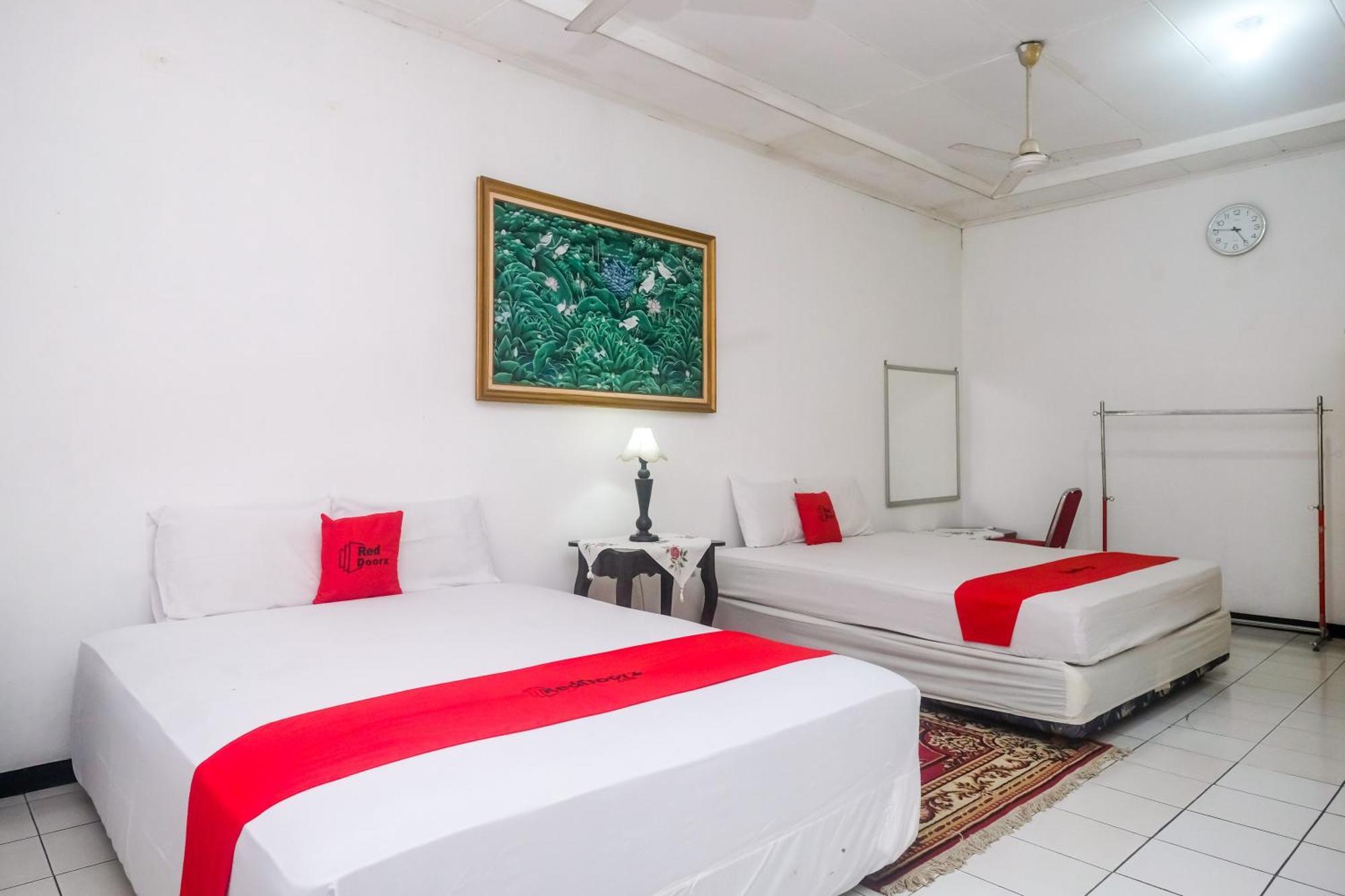 Reddoorz Syariah At Griya Raharja Klaten 外观 照片
