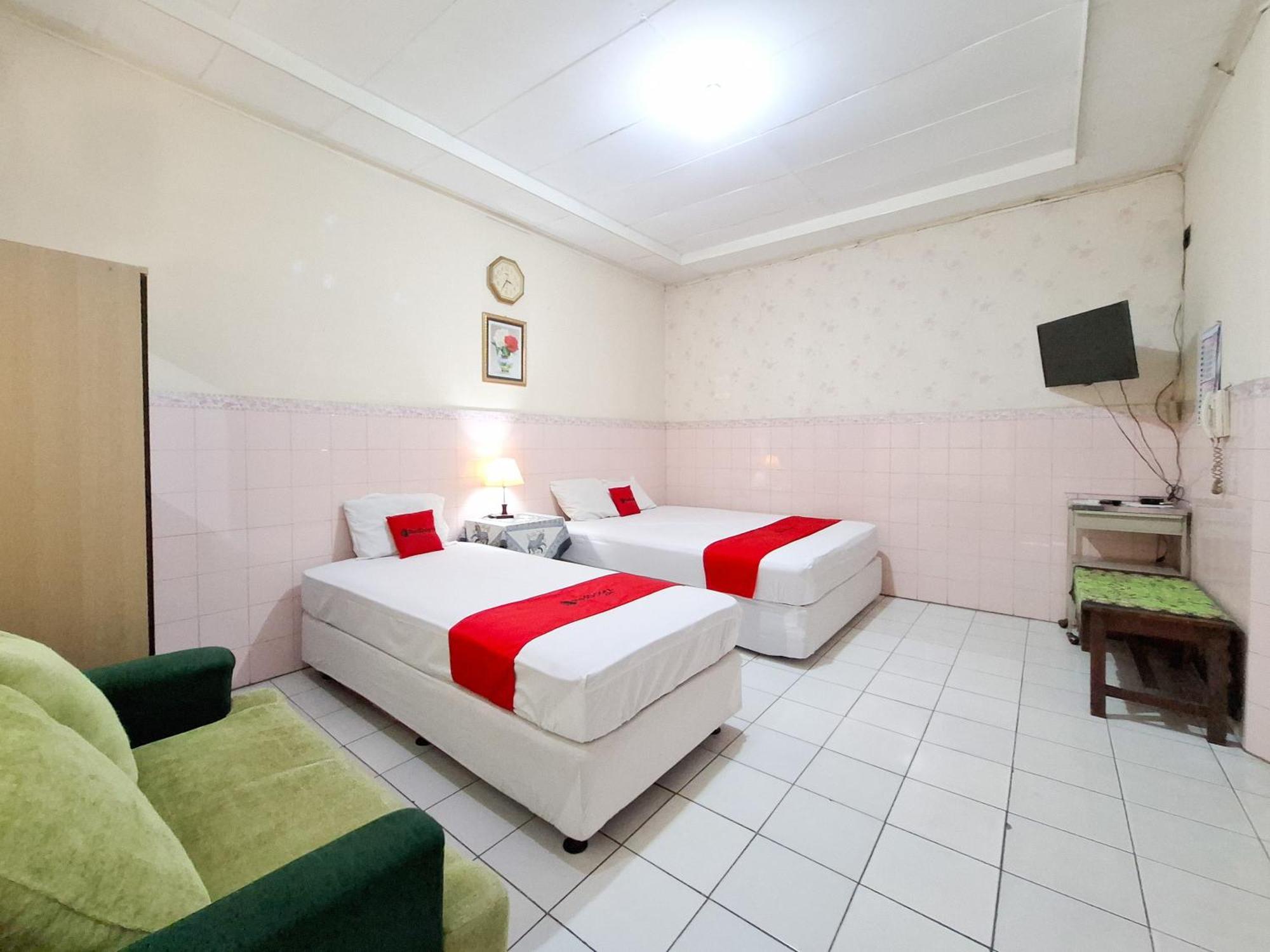 Reddoorz Syariah At Griya Raharja Klaten 外观 照片
