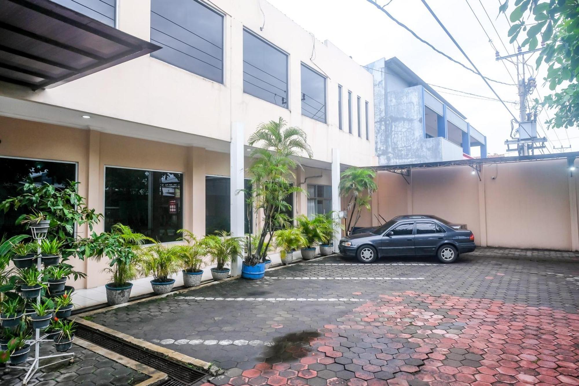 Reddoorz Syariah At Griya Raharja Klaten 外观 照片