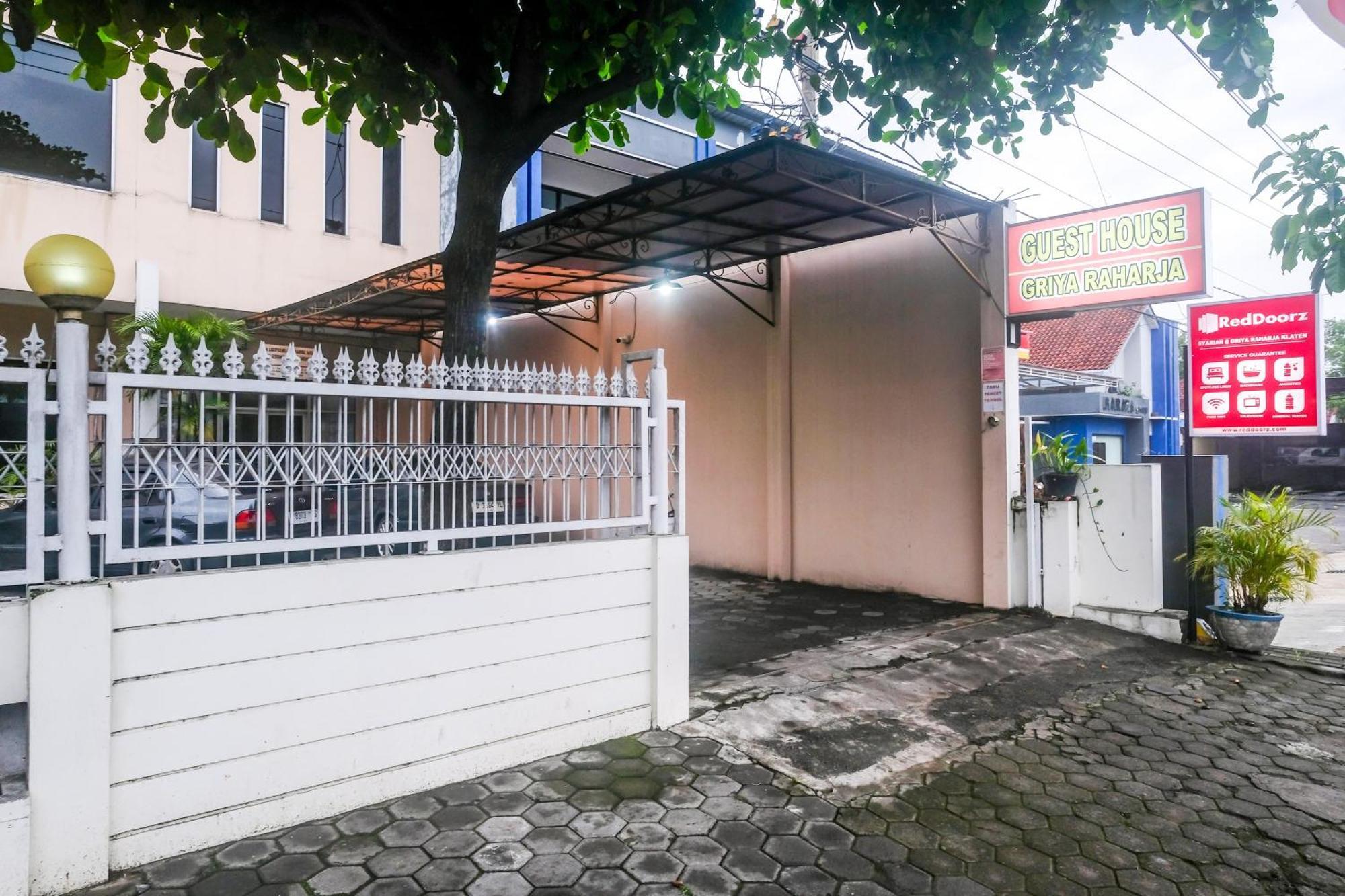 Reddoorz Syariah At Griya Raharja Klaten 外观 照片
